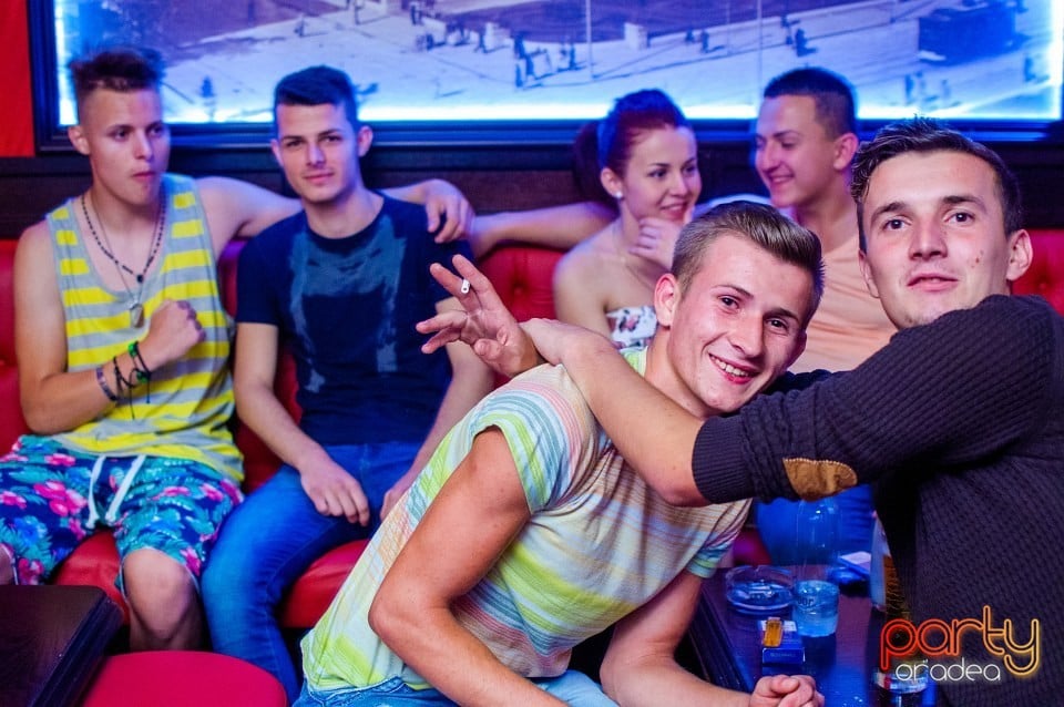 Friday party, 