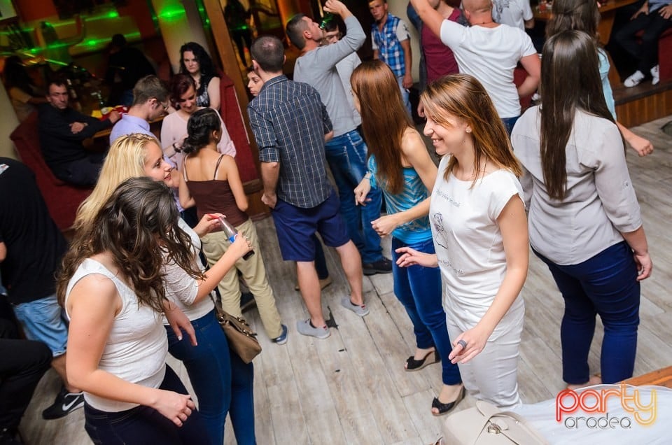 Friday Party, 