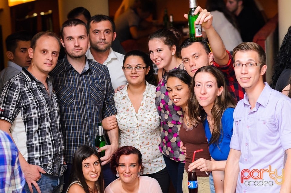 Friday Party, 