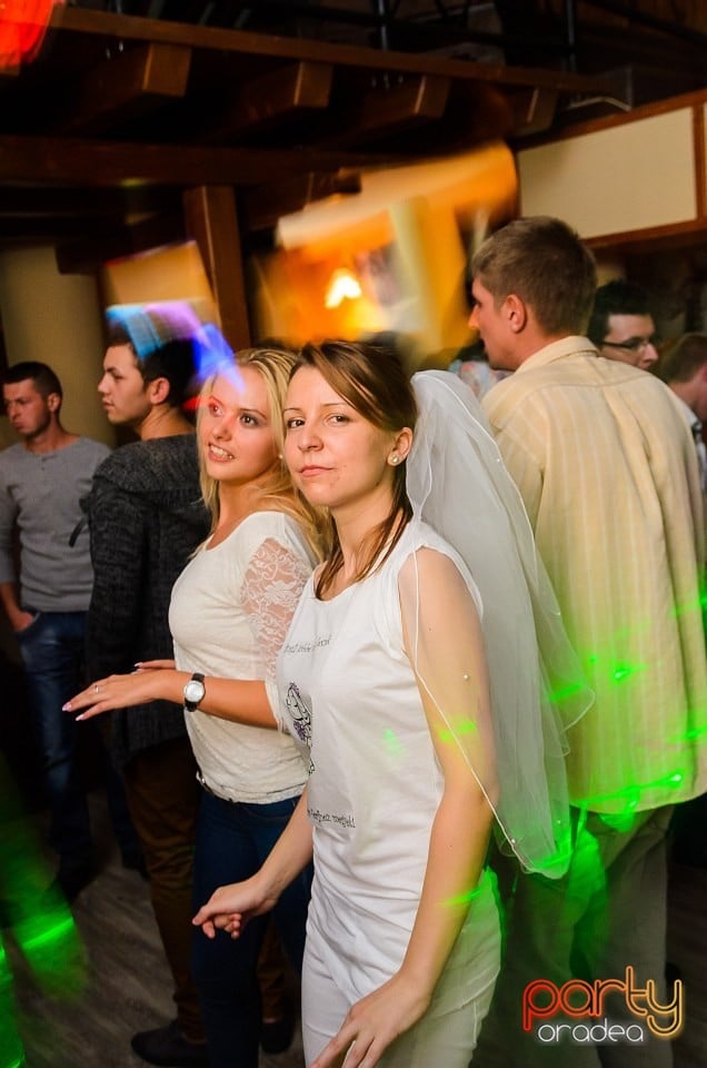 Friday Party, 