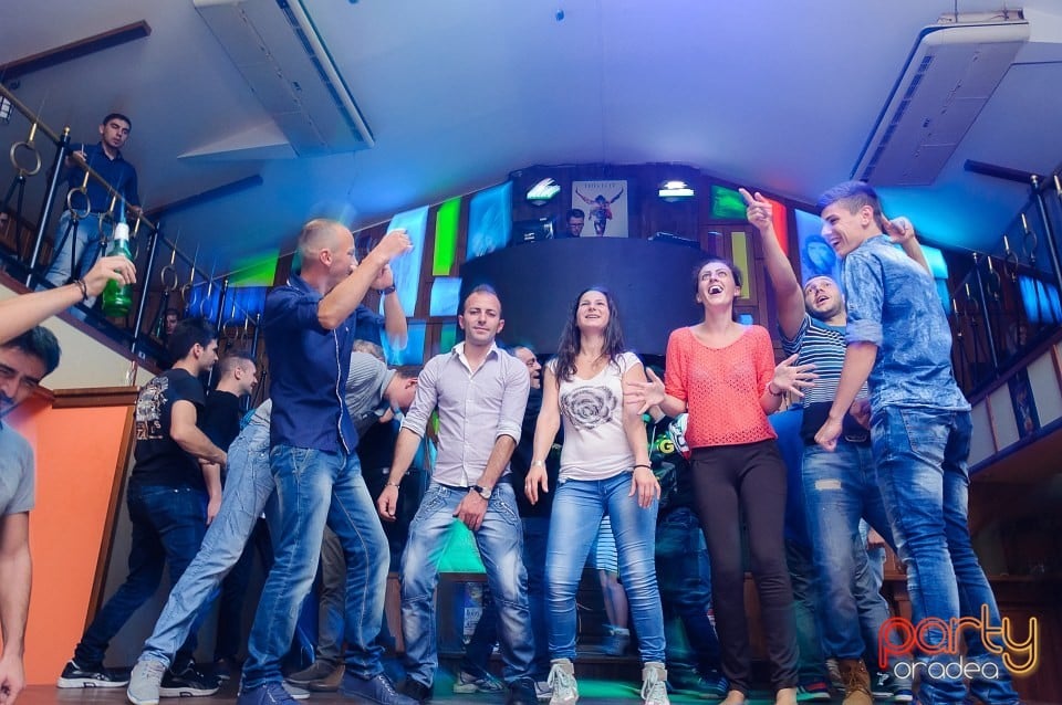 Friday Party, 