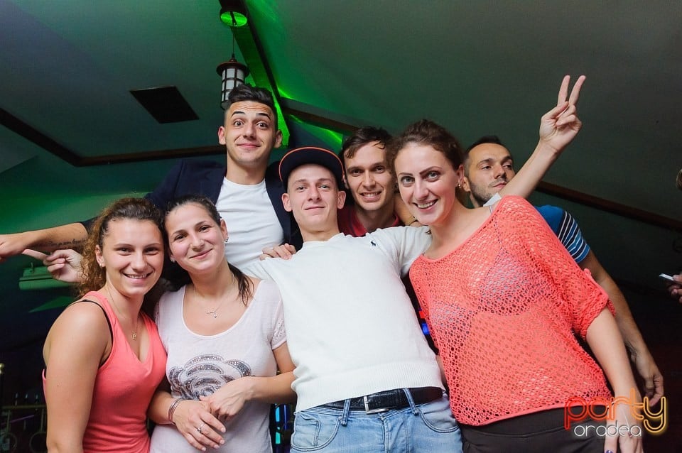 Friday Party, 