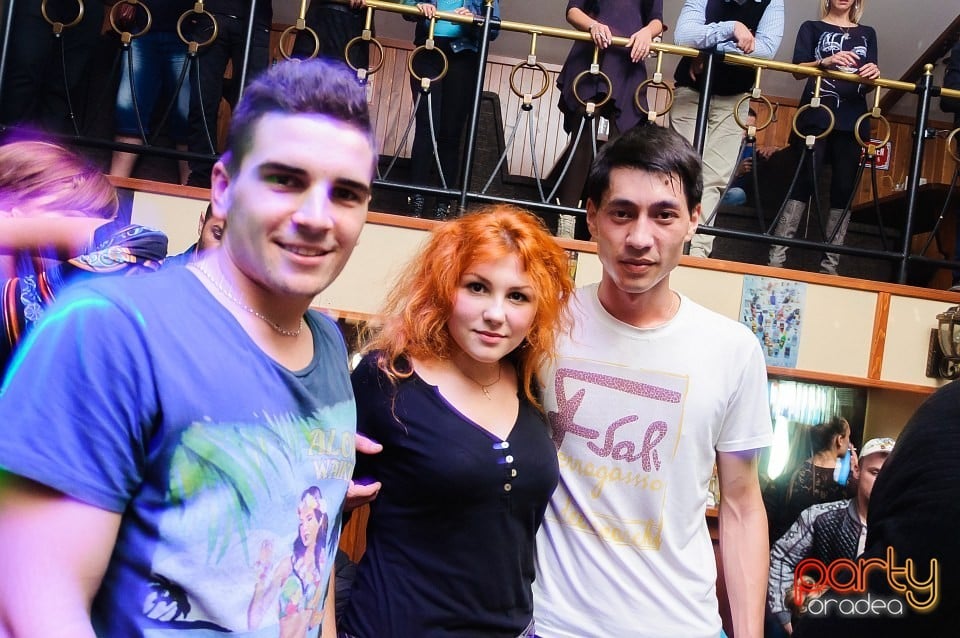 Friday Party, 