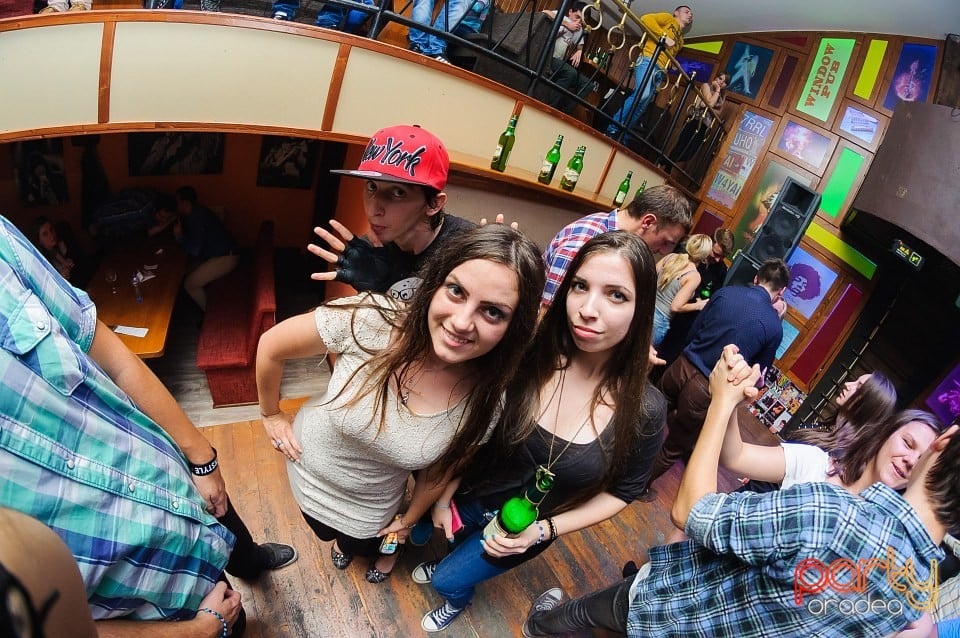 Friday Party, 