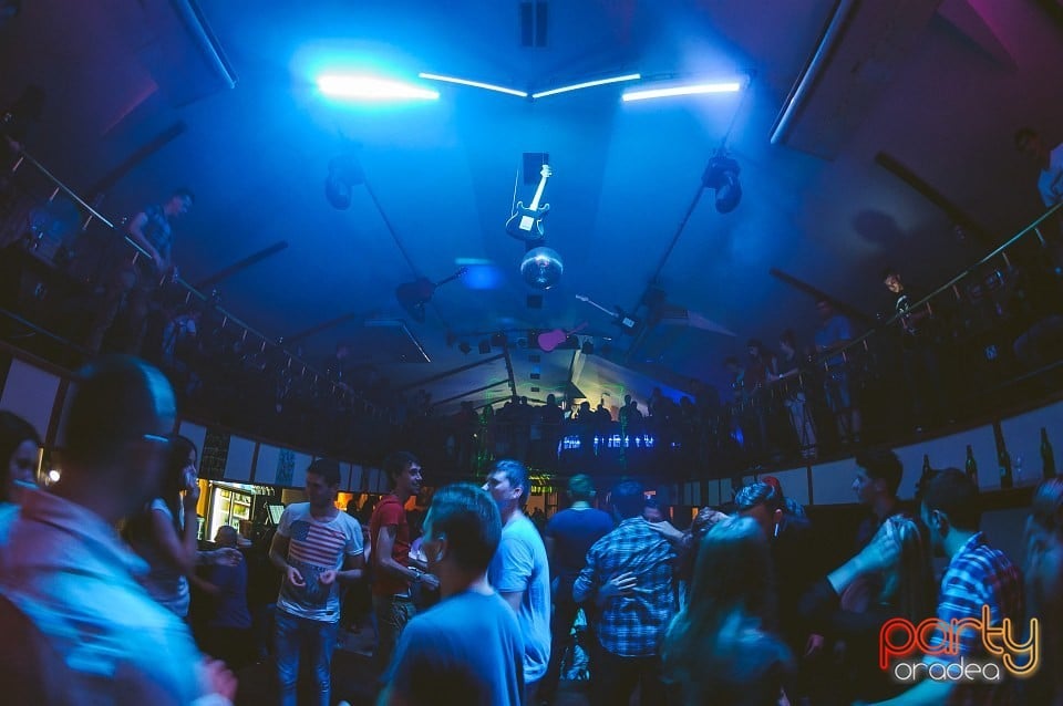 Friday Party, 