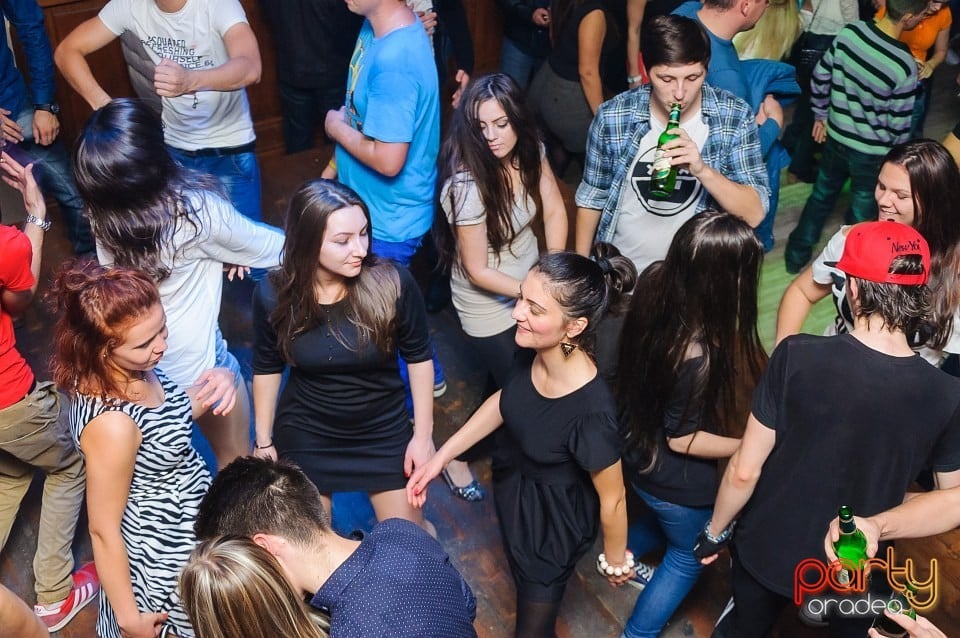 Friday Party, 