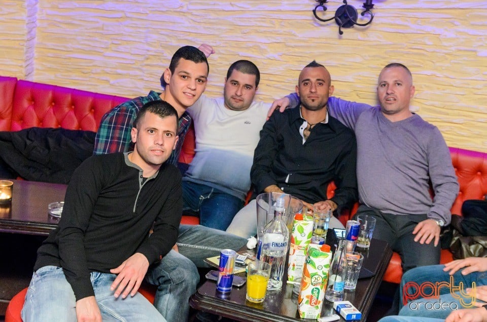 Friday Party, Downtown Paparazzi