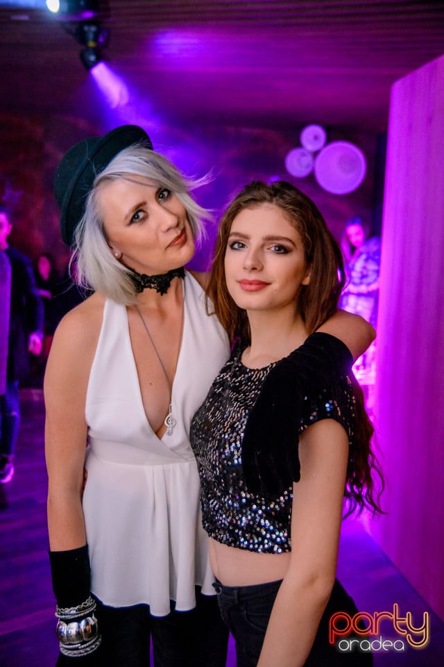 Friends Party, 