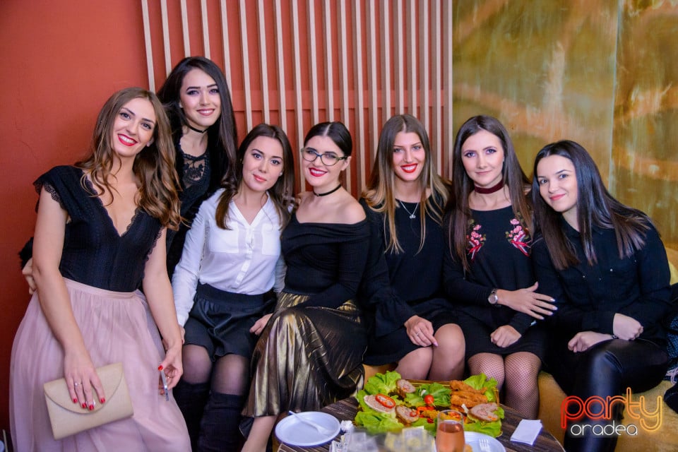 Friends Party, 