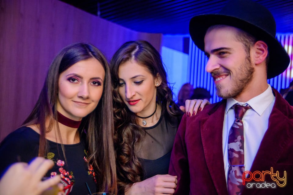 Friends Party, 