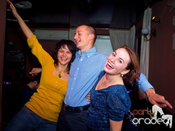 Friends weekend în Chanson, 