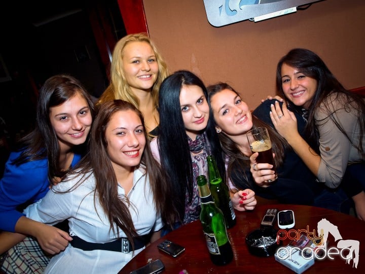 Friends weekend în Chanson, 