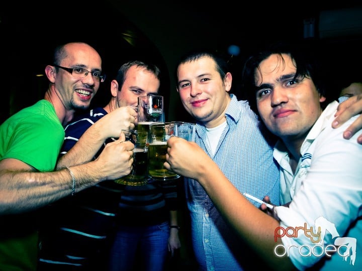 Friends weekend în Chanson, 