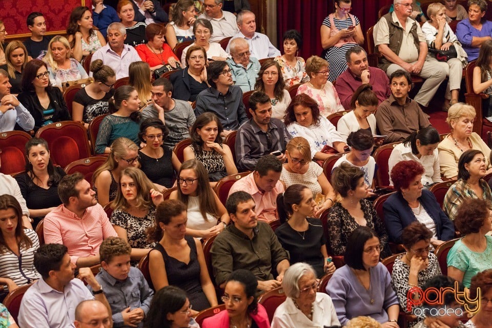 Gaiţele, Teatrul Regina Maria