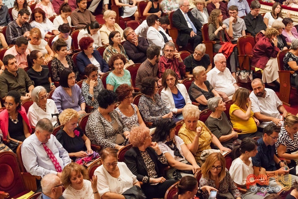 Gaiţele, Teatrul Regina Maria