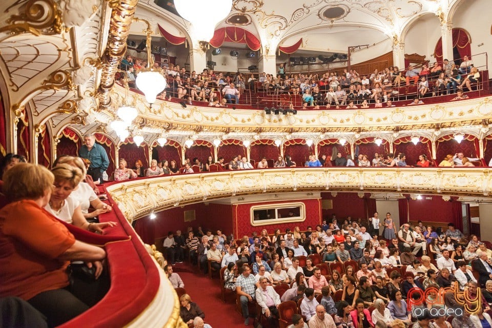 Gaiţele, Teatrul Regina Maria