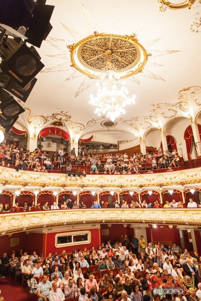 Gaiţele, Teatrul Regina Maria