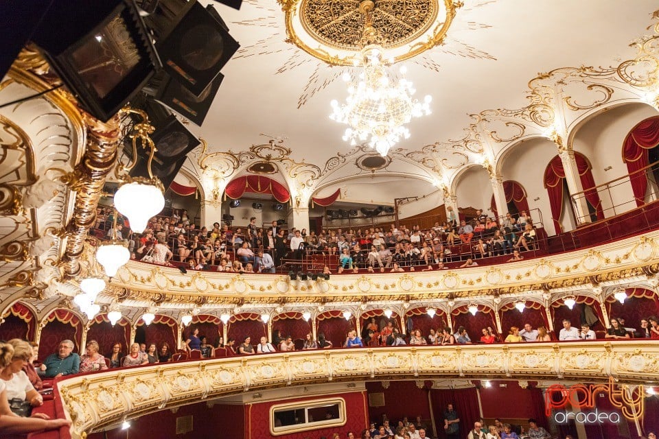 Gaiţele, Teatrul Regina Maria