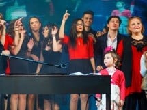 Gala Vivere Music Revolution