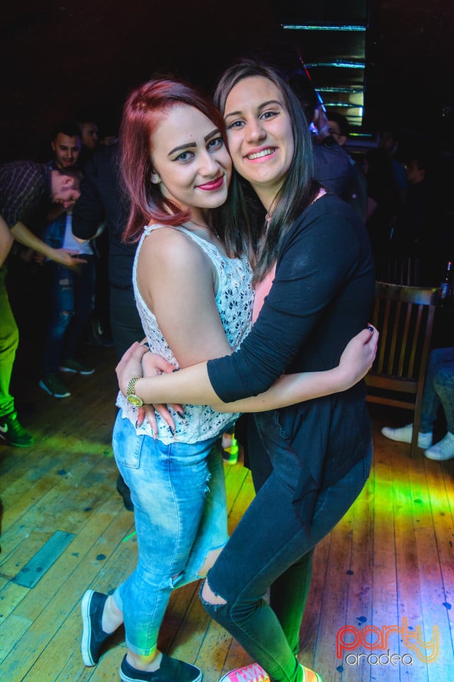 Student Party, Gekko