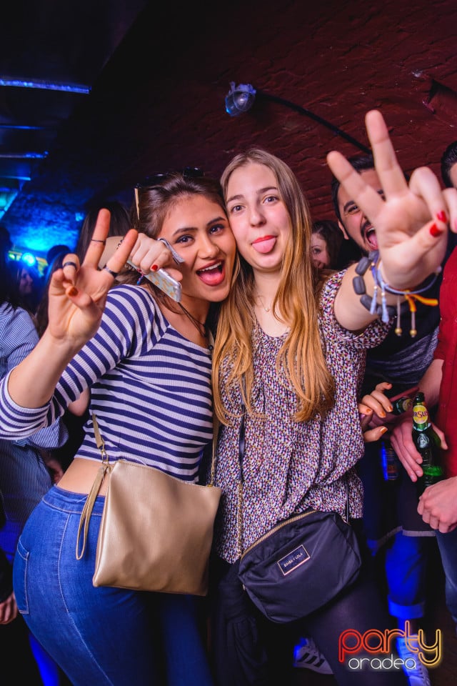 Student Party, Gekko