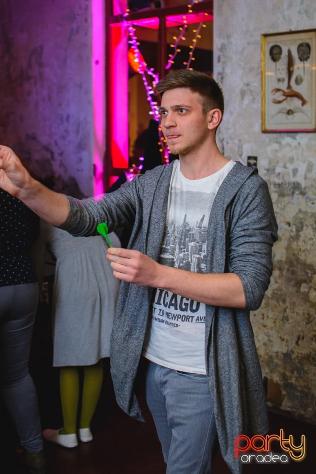 Student Party, Gekko