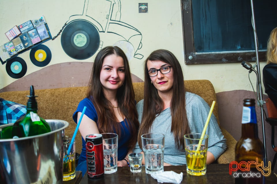 Student Party, Gekko