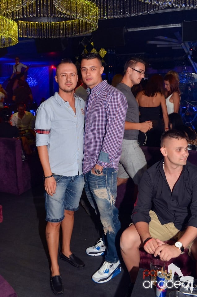 Get Funky cu Ben Boognar în The One,