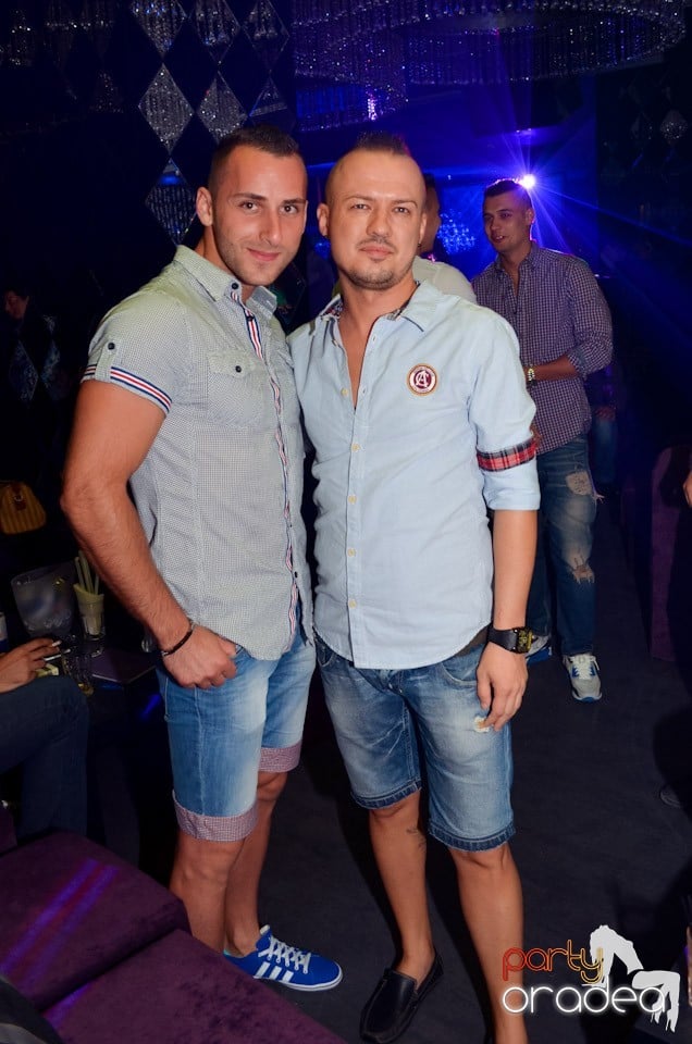 Get Funky cu Ben Boognar în The One,