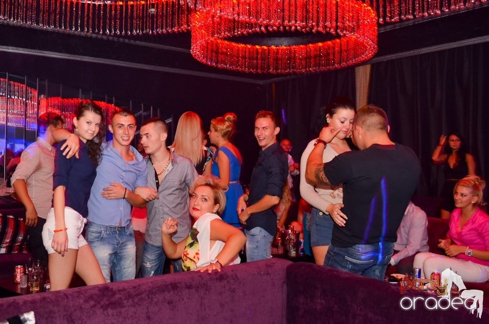 Get Funky cu Ben Boognar în The One,