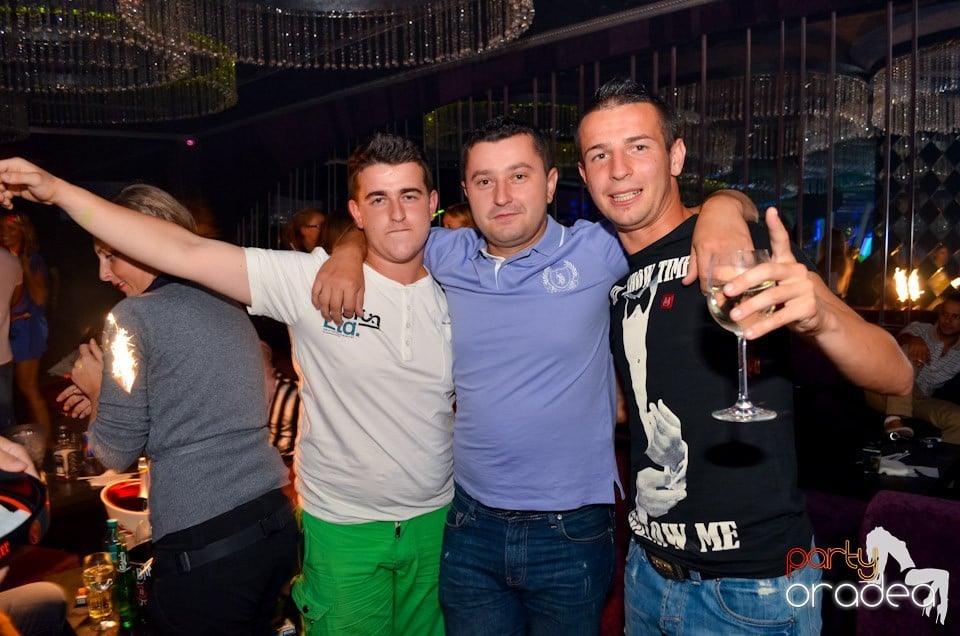 Get Funky cu Ben Boognar în The One,