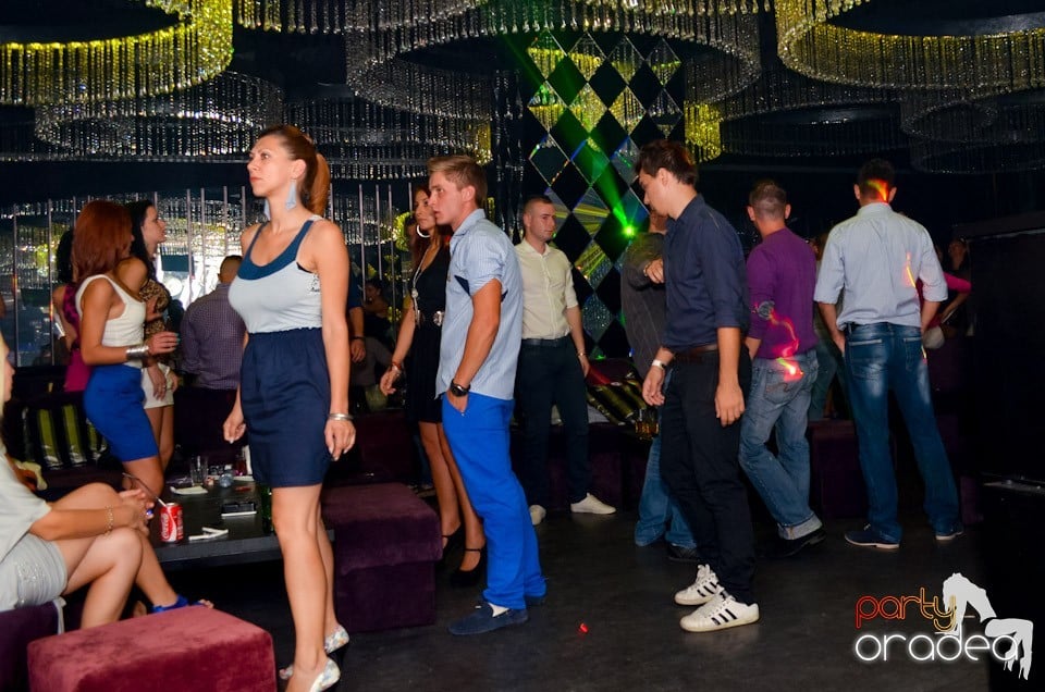Get Funky cu Ben Boognar în The One,