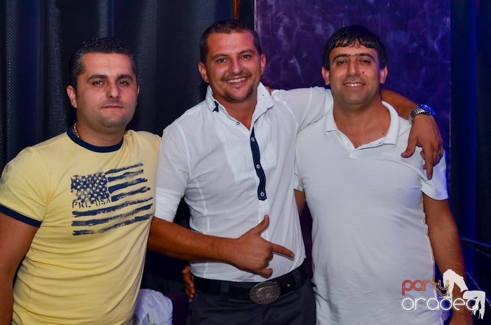 Get Funky cu Ben Boognar în The One,