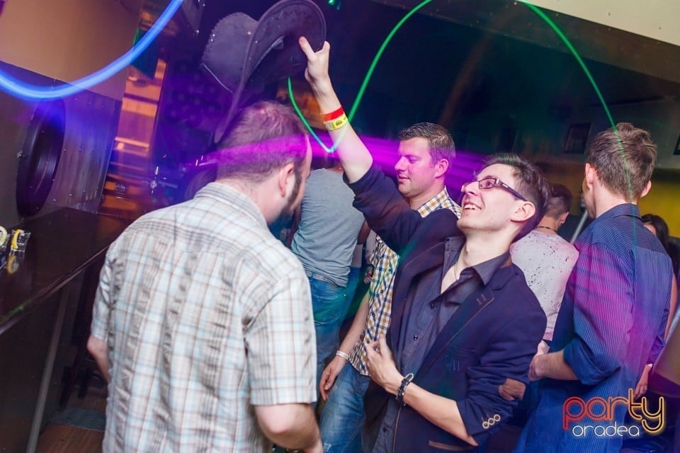 Gipsy Party, 