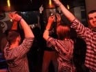 Glow Night Party continuă în Chanson