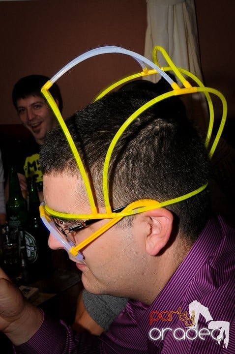 Glow Night Party sâmbătă, 