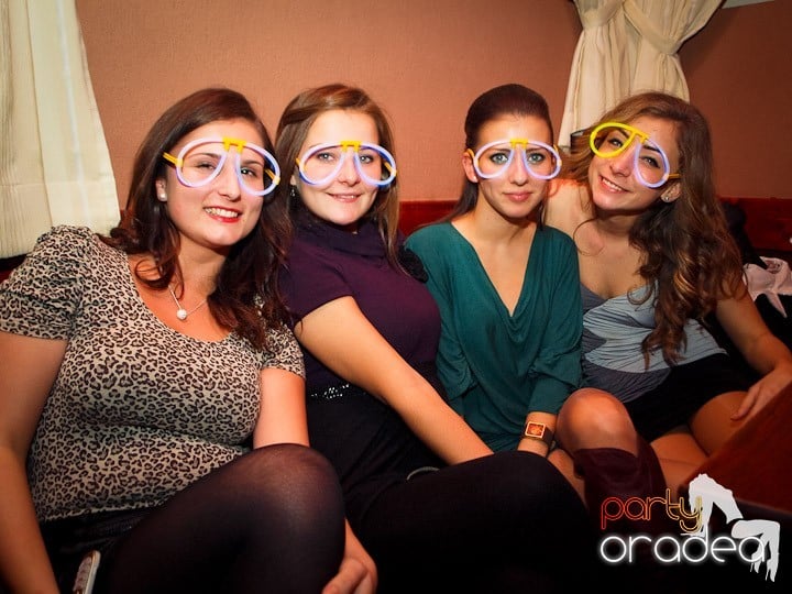 Glow Night Party,