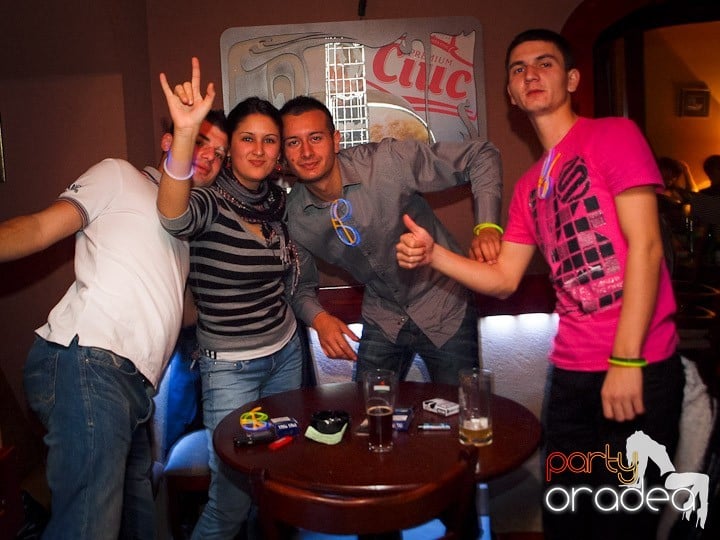 Glow Night Party,