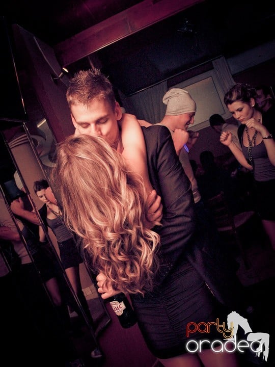 Glow Night Party,