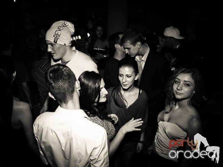 Glow Night Party,