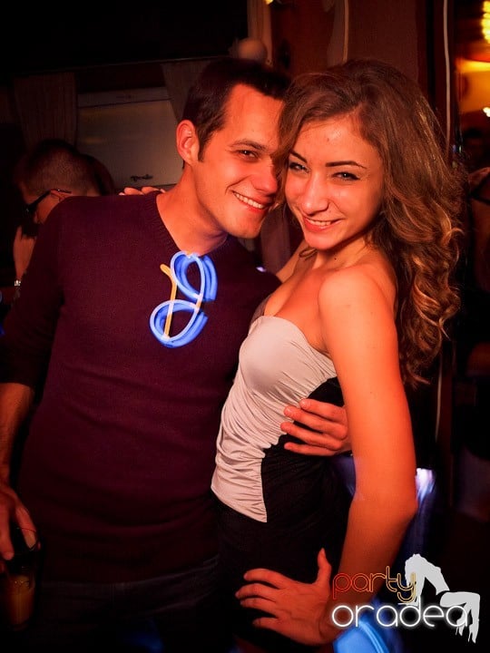 Glow Night Party,
