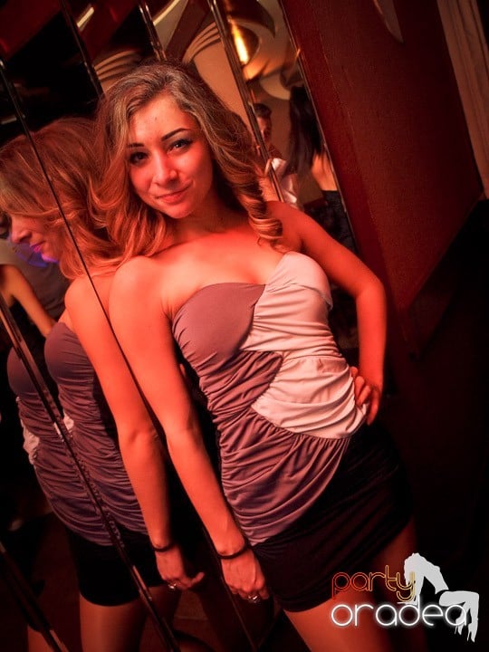 Glow Night Party,
