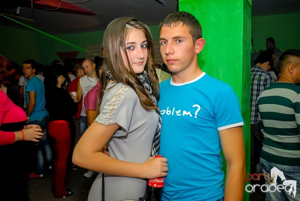 Glow stick party, Royal Party House