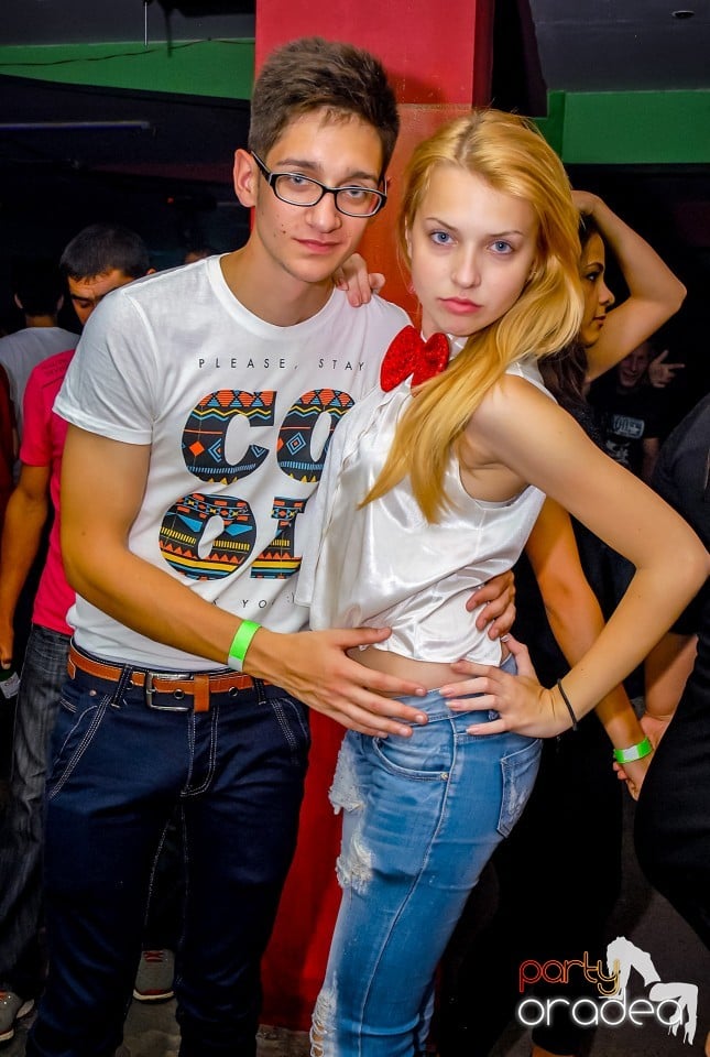 Glow stick party, Royal Party House