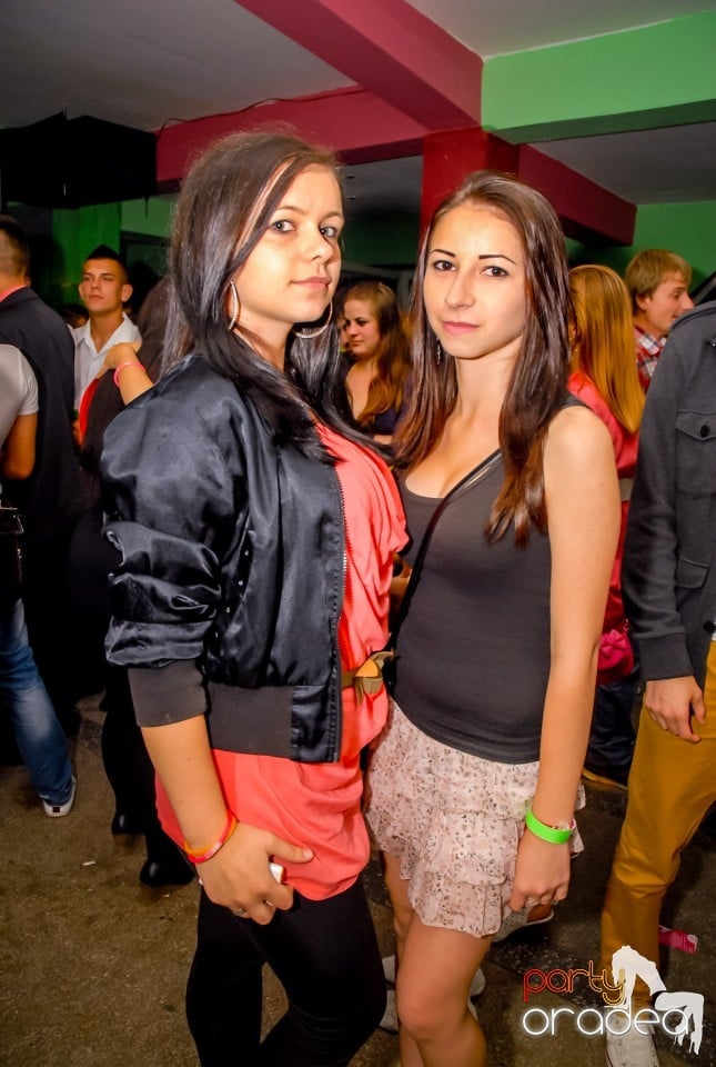 Glow stick party, Royal Party House