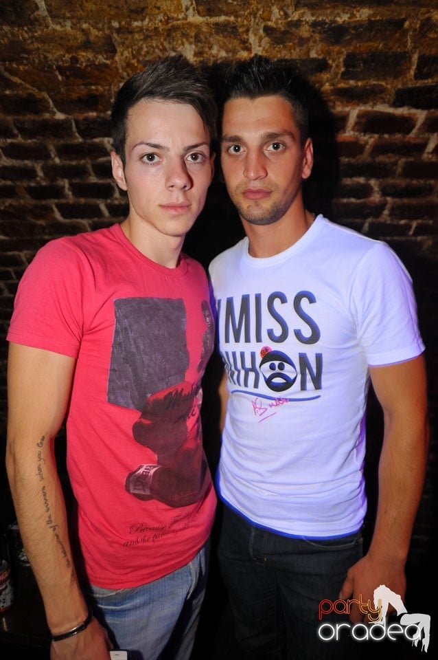 Golden Thursday @ Club Escape, 