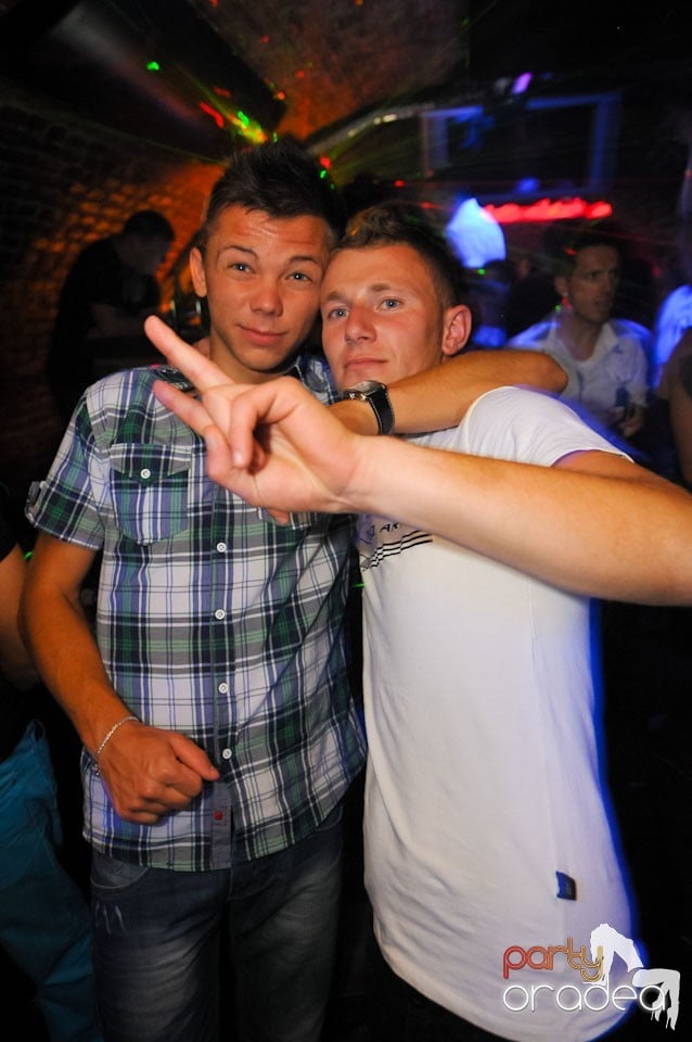 Golden Thursday @ Club Escape, 