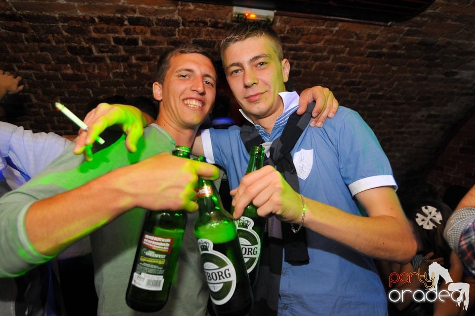 Golden Thursday @ Club Escape, 