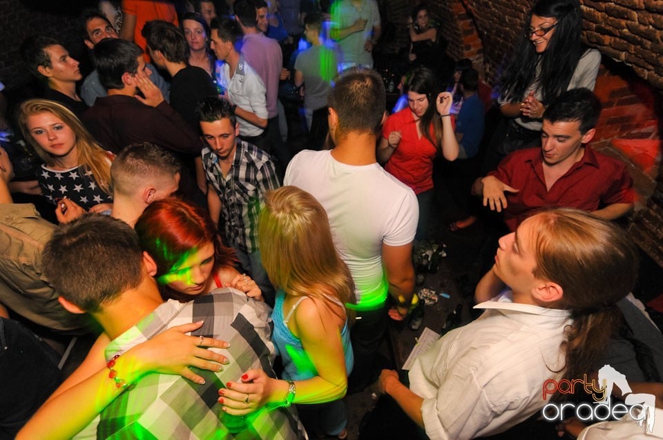 Golden Thursday @ Club Escape, 