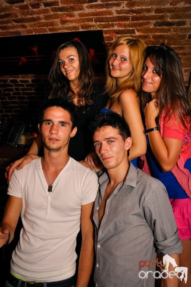 Golden Thursday @ Club Escape, 